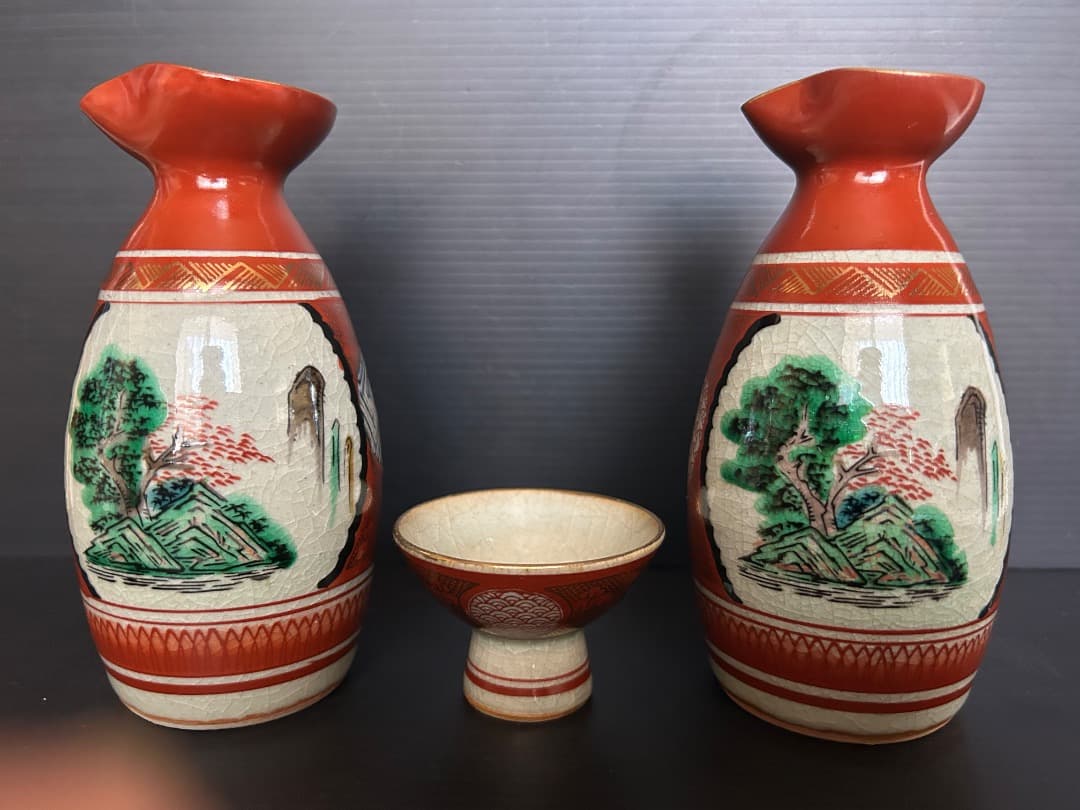 九谷庄三 銘の徳利とお猪口