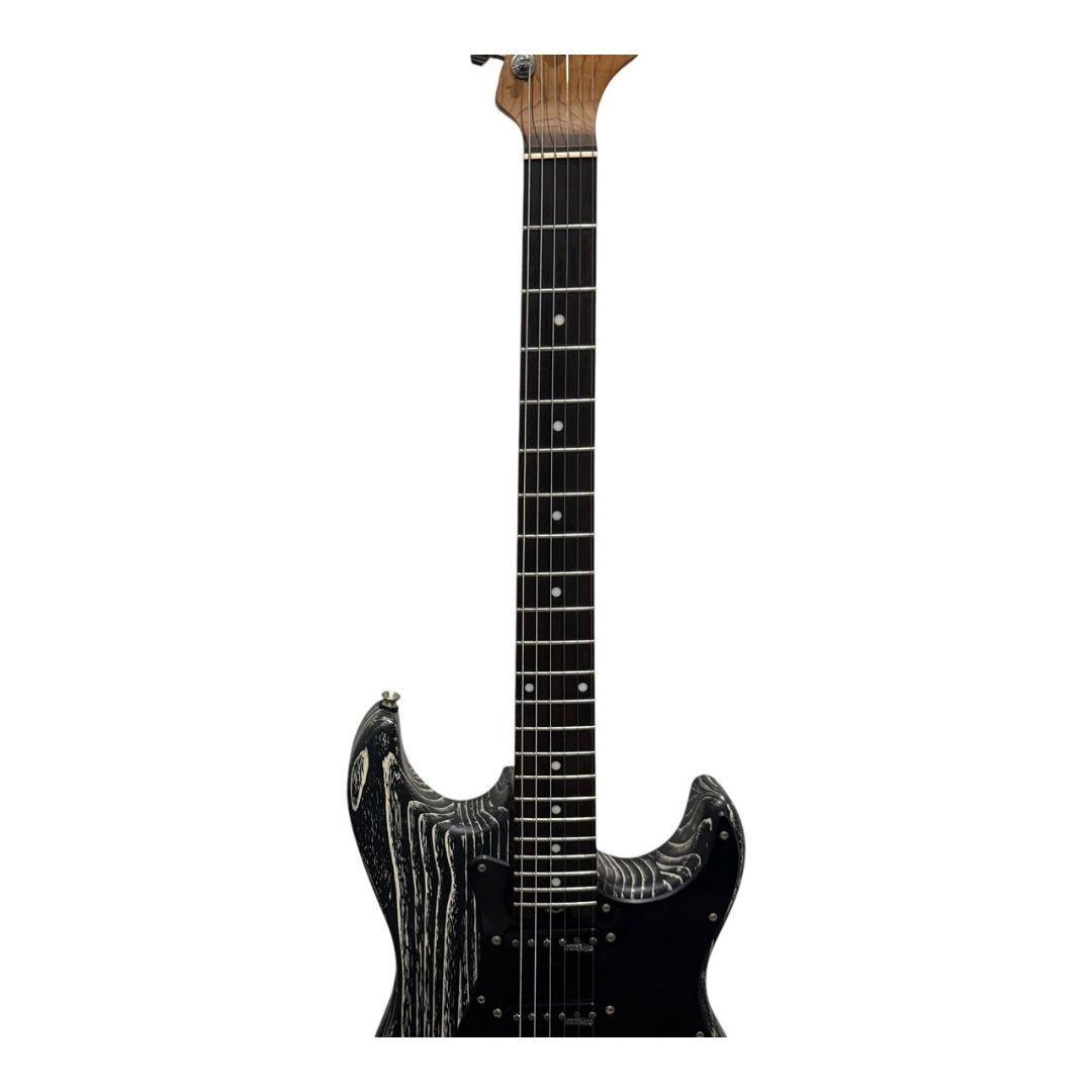 Bacchus SGS-ASH/RSM BAW（Black and White）