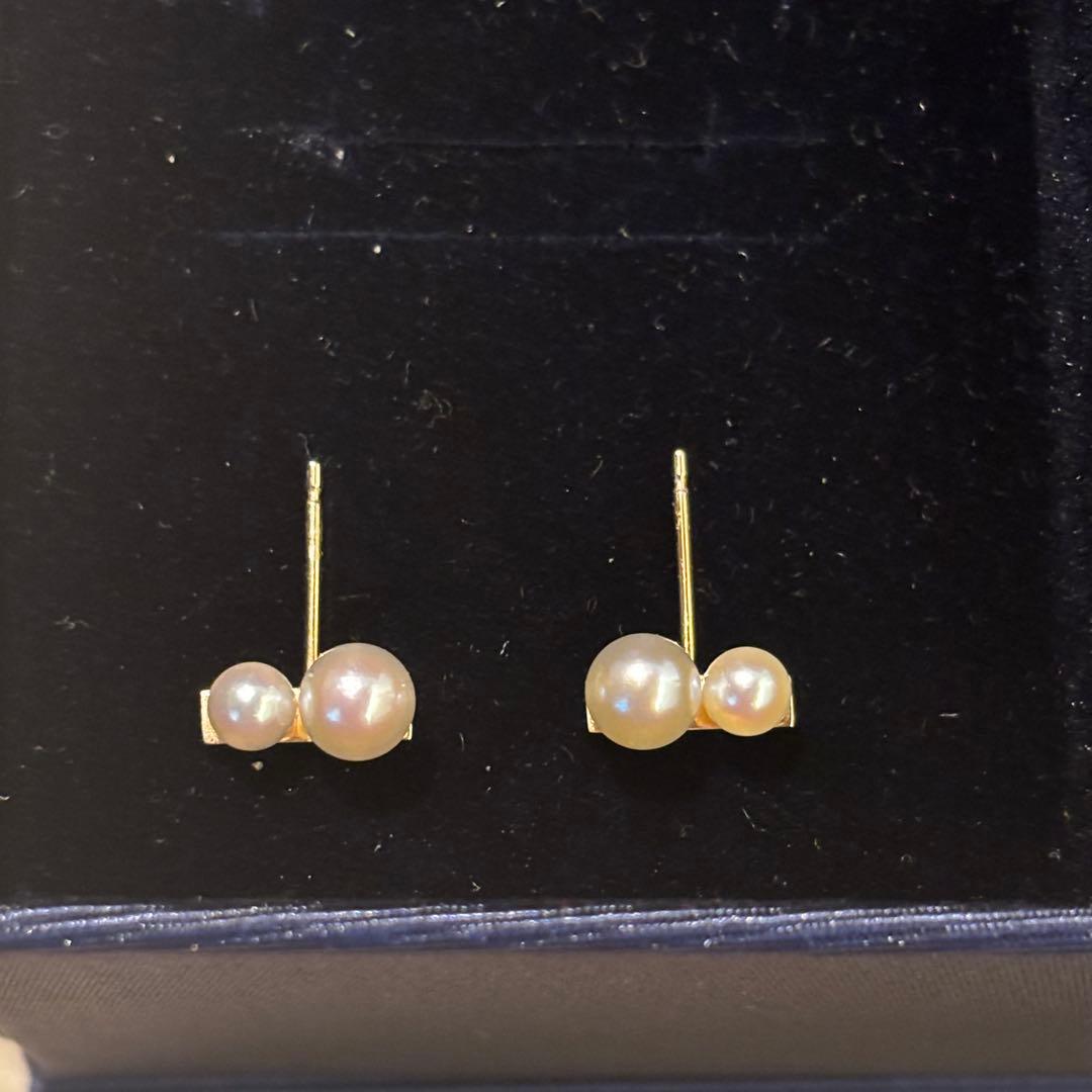 A　ヴァンドーム青山　パールピアスとパールネックレスセット