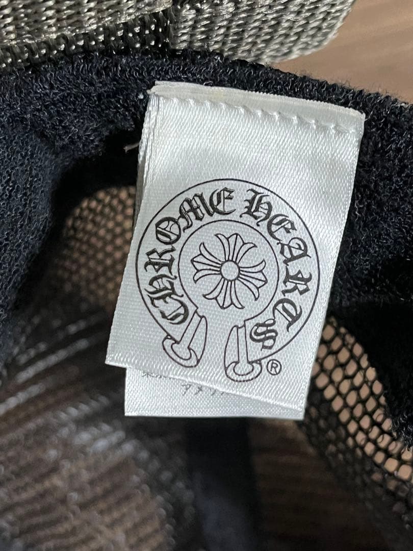 CHROME HEARTS トラッカーキャップ ホワイト/ブラック