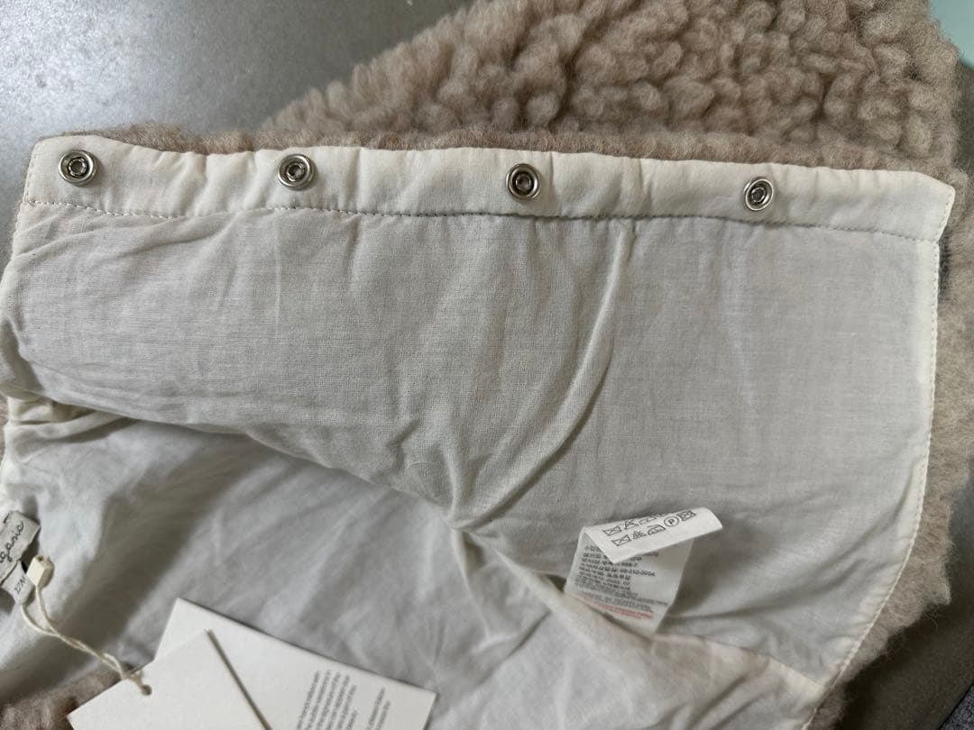 新品　bebe-organic ボアコート　白　Lane Baby Coat