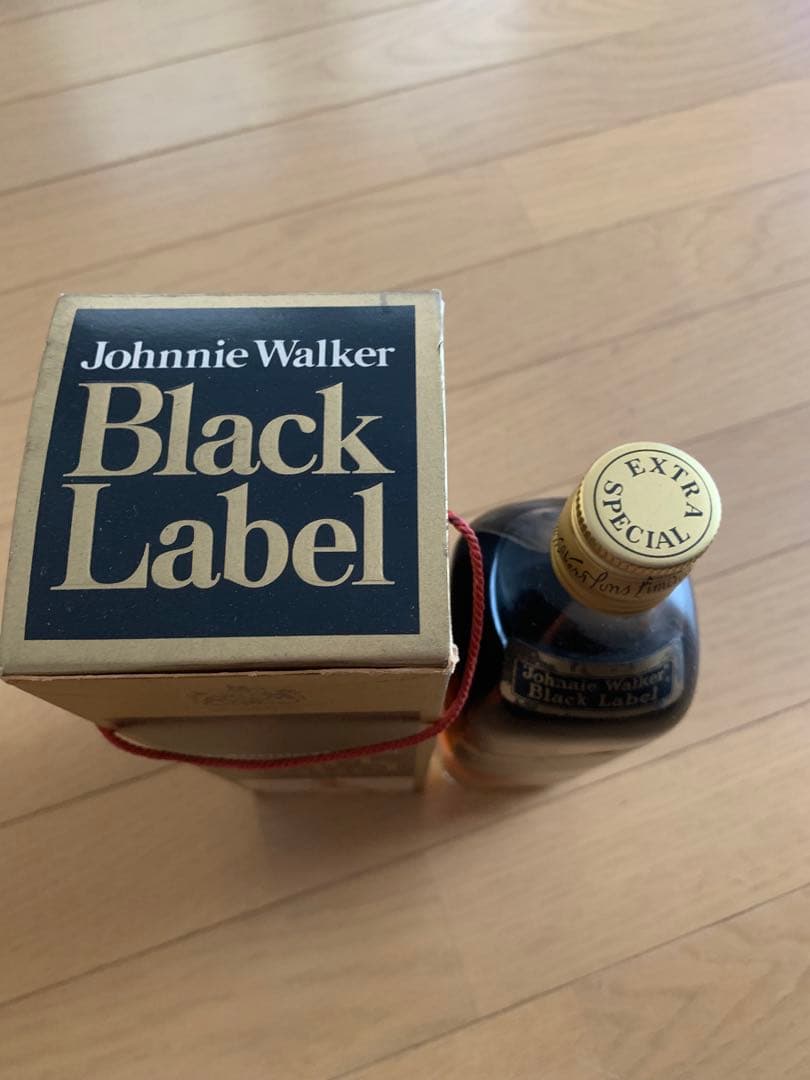 新品未開封ジョニーウォーカーブラックラベル金キャップ★白紋章