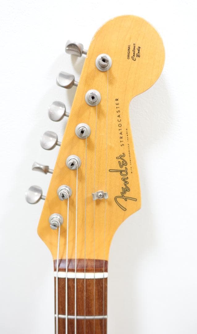Fender Japan　ストラト　ST-62-70　キャンディアップルレッド色