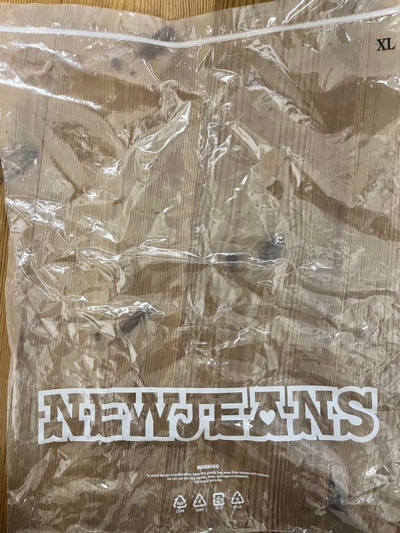 New Jeansパワーパフガールズ フーディーXL