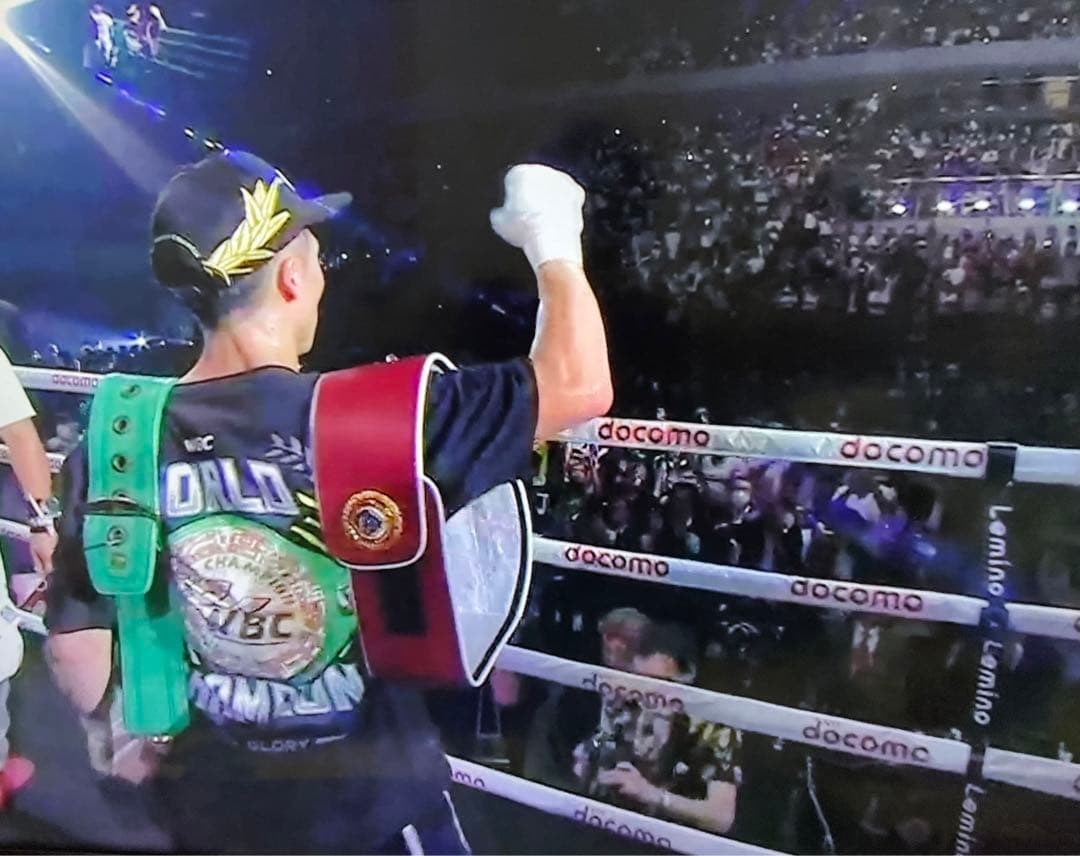 WBCチャンピオンベルトTシャツキャップセット