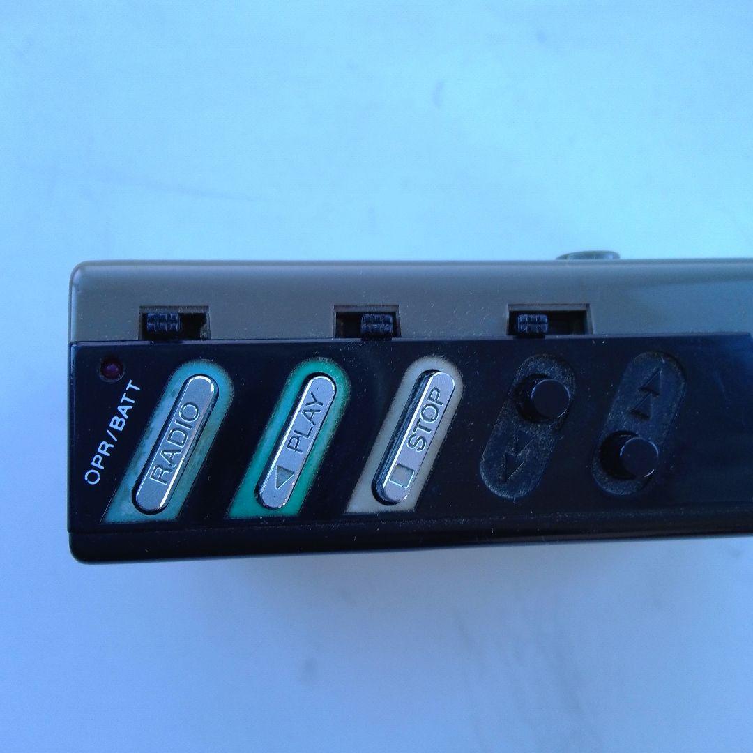 ソニーウォークマンWM-F15（【ジャンク品】ラジオ受信OK、カセット再生NG）