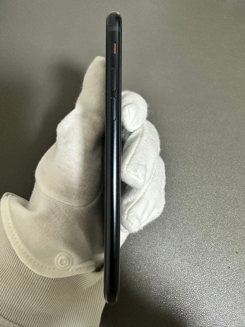 iPhone SE3 第3世代 128GB SIMフリー バッテリー100% 黒