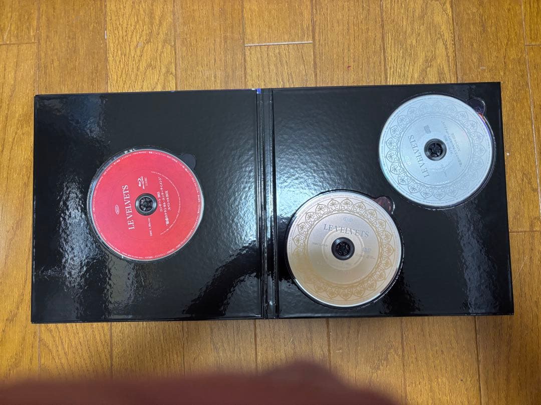 だ*ご様 LE VELVETS サイン入り特別BOX