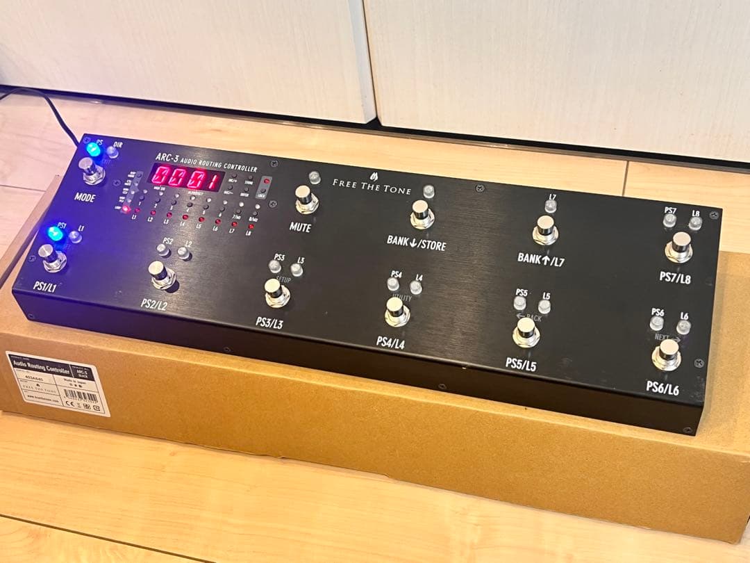 Free The Tone ARC-3 受注生産ブラック