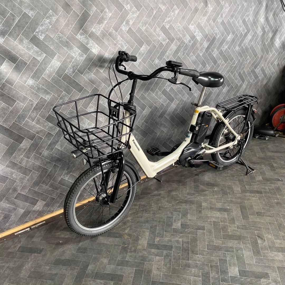 アイボリー 電動アシスト自転車 前バスケット付き