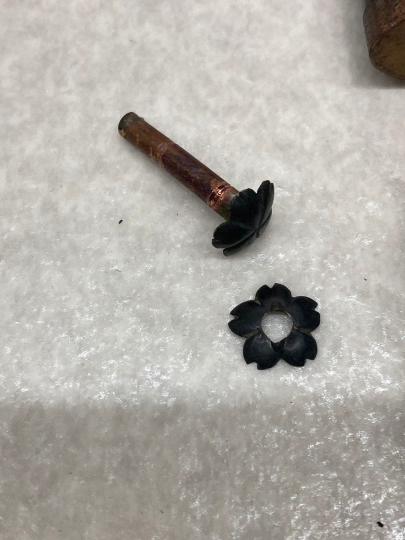 当時物 時代物 本格的な造りの短刀 鞘 螺鈿細工 小柄/刀剣/刀装具 日本刀