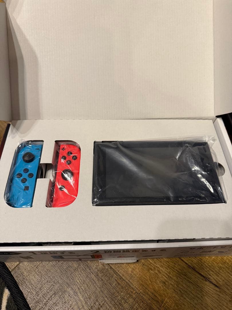 Nintendo Switch ネオンブルー/ネオンレッド 本体　完品おまけ付き