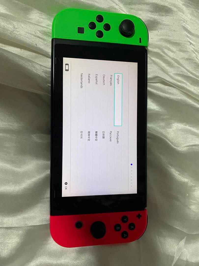 Nintendo Switch 本体 + プロコン (中古)