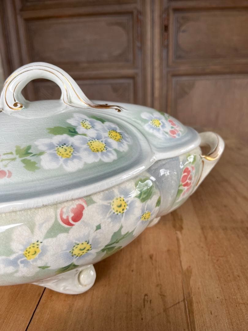 ルネヴィル陶器製スープ皿（デイジー装飾）、1900年頃