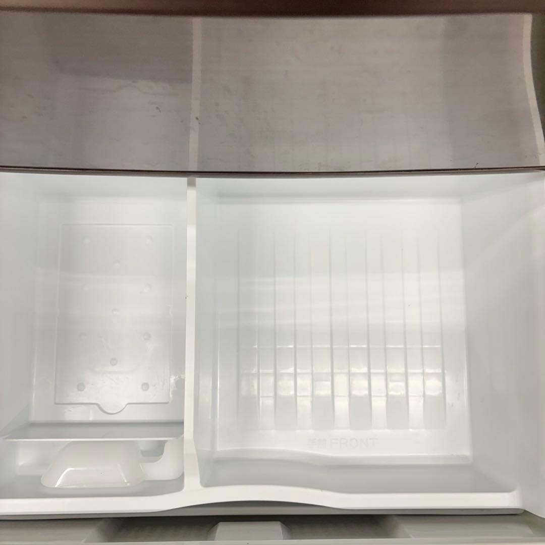 277 冷蔵庫　大型　300L強　自動製氷機付　右開き　保証込　洗濯機も有　美品