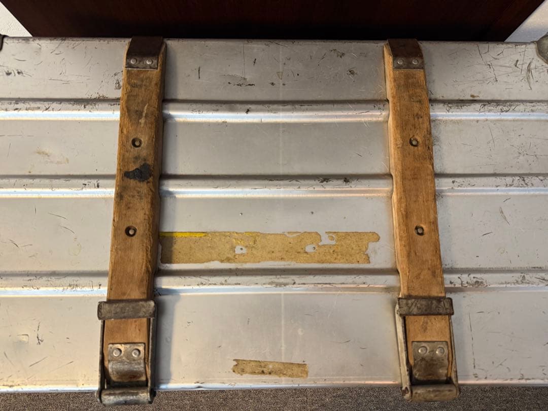 ス*ィ様 連休限定価格『激レア』zergesアルミコンテナ