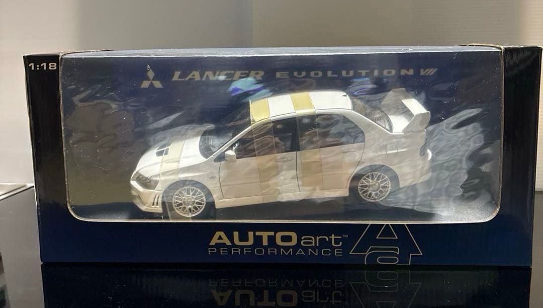 オートアート 三菱 ランサーエボリューションⅦ 1/18