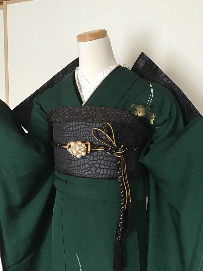 振袖フルセット　深緑　黒　金彩　作家者　躾糸付き　正絹　振袖6点セット