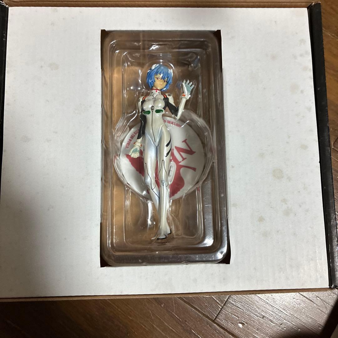 シンジ&カヲル 1/8スケールフィギュア 学校制服ver.