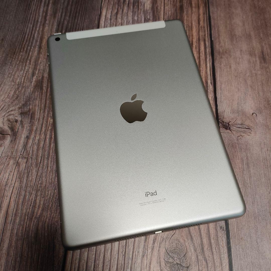 iPad 第7世代 32GB SIMフリー 美品