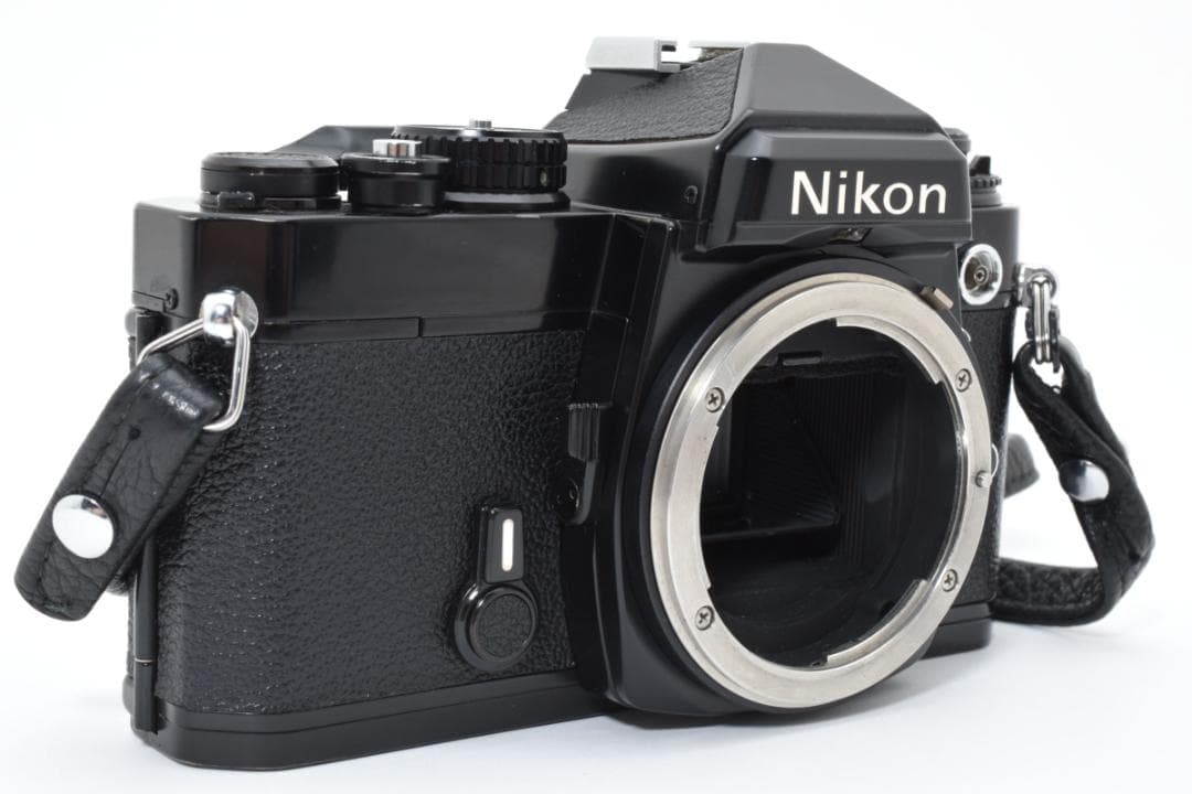 超美品　NIKON FE ブラック フィルムカメラ モルト新品交換済 H124