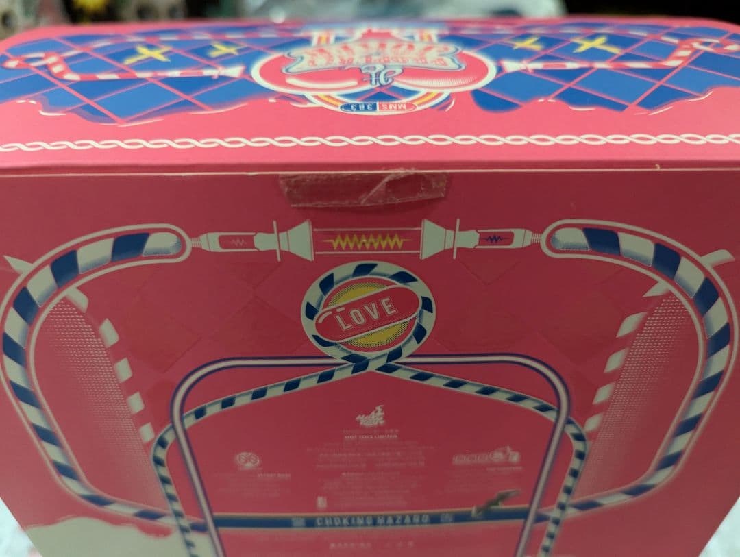 Hot toys ハーレイ・クイン フィギュア （通常版）