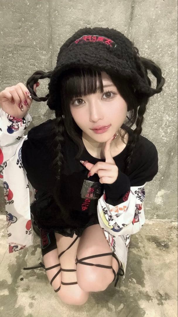 soxsocks 逃げ水あむロングスリーブTシャツ 黒