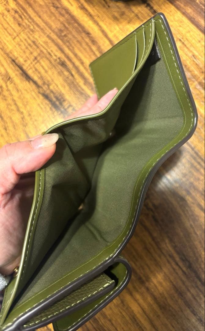 SALE中【ほぼ新品】COACH ミニトライフォールドウォレット レディース