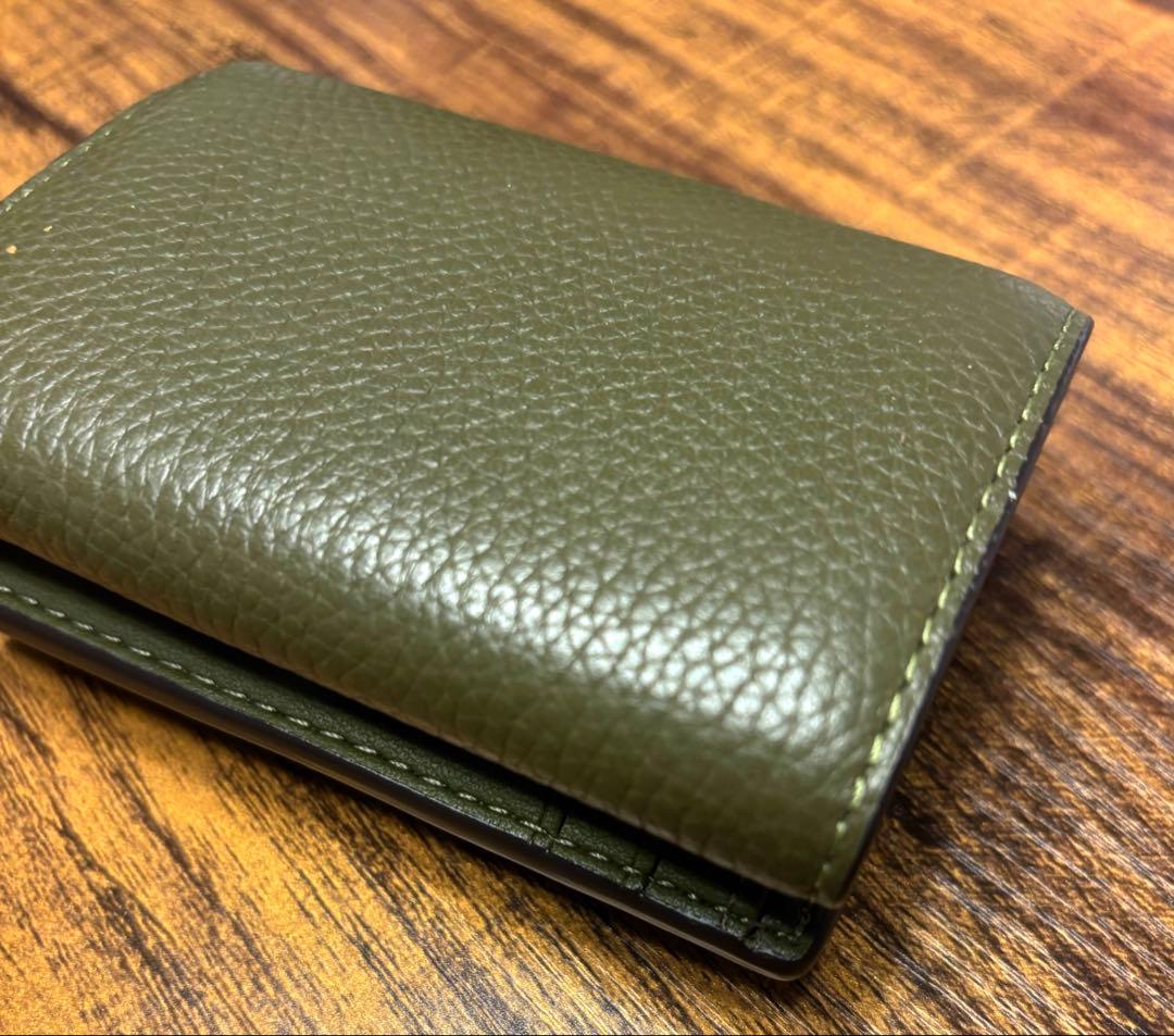 SALE中【ほぼ新品】COACH ミニトライフォールドウォレット レディース