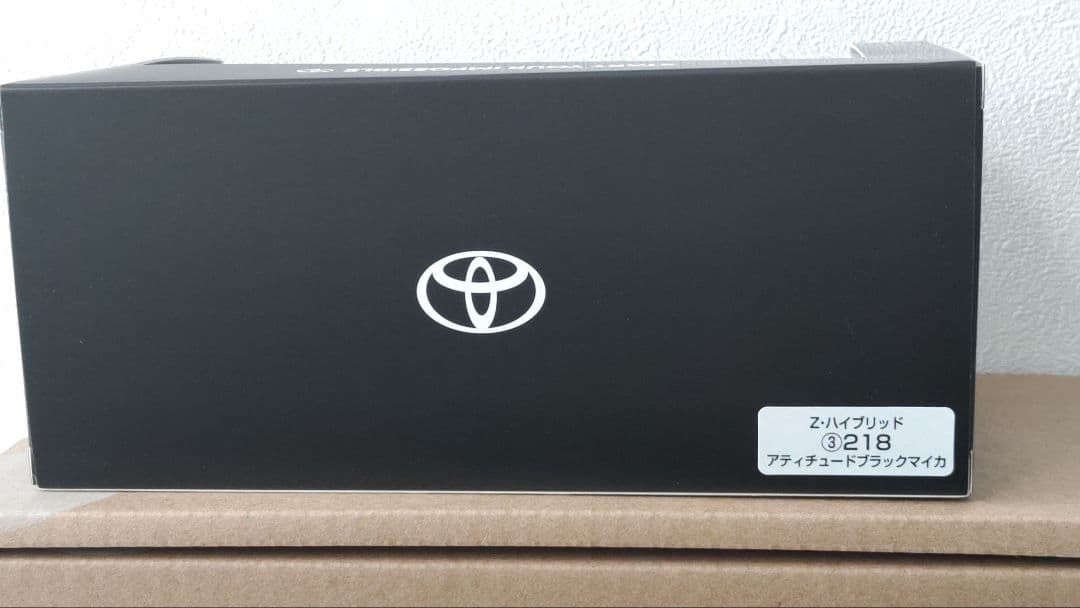 トヨタ 新型RAV4 ミニカー Z 黒 アティチュードブラックマイカ 1/30