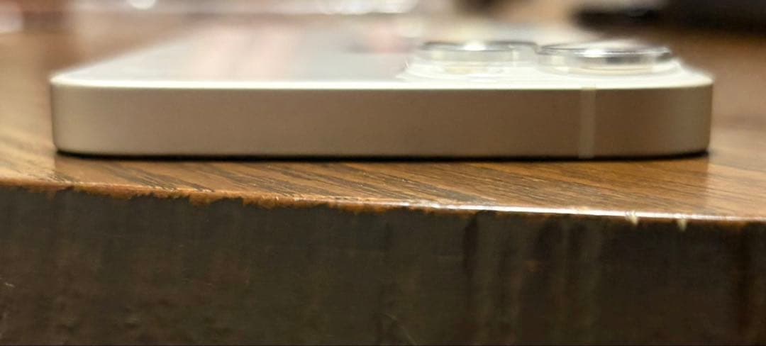 携帯電話本体 IPhone13