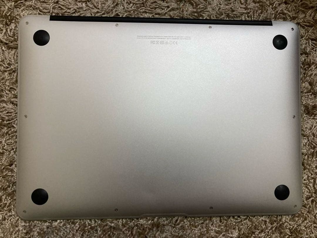 ②MacBook Air2017 i7 8GB 512GB