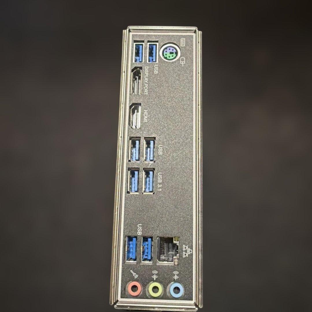 マザーボードASROCK X570 Phantom Gaming 4