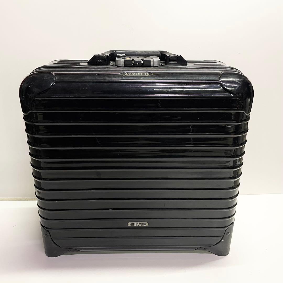 ○リモワ 機内持ち込み可2輪 ビジネス トロリー ブラック　現状品
