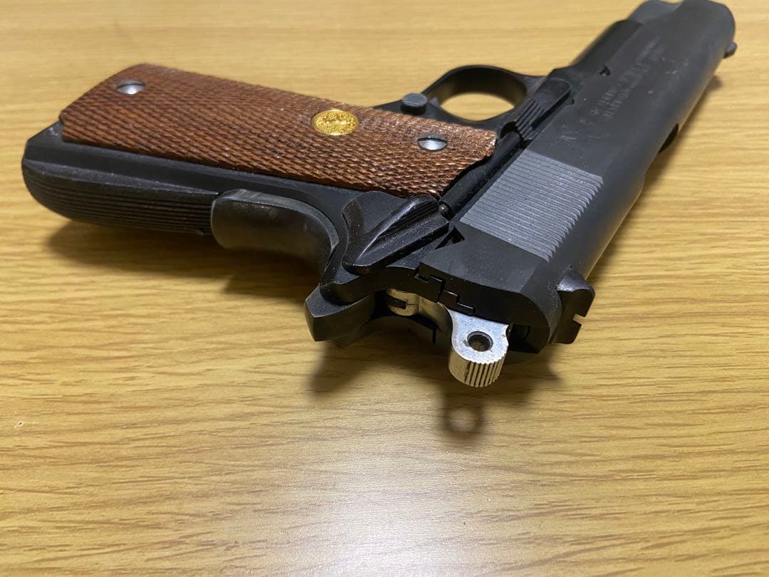 MGC コルト コマンダー HW樹脂 モデルガン