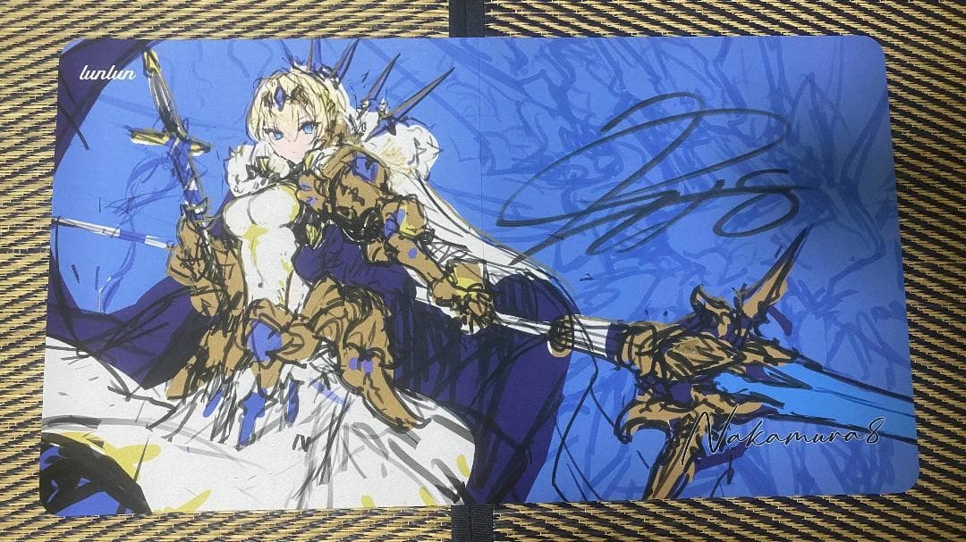 中村エイト　直筆サイン入り　加筆拡張アート　プレイマット　①