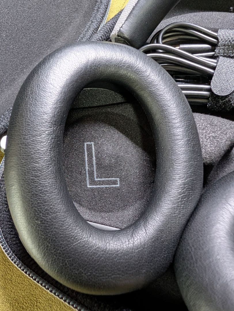 B&W PX7 Bowers & Wilkins ワイヤレスヘッドホン