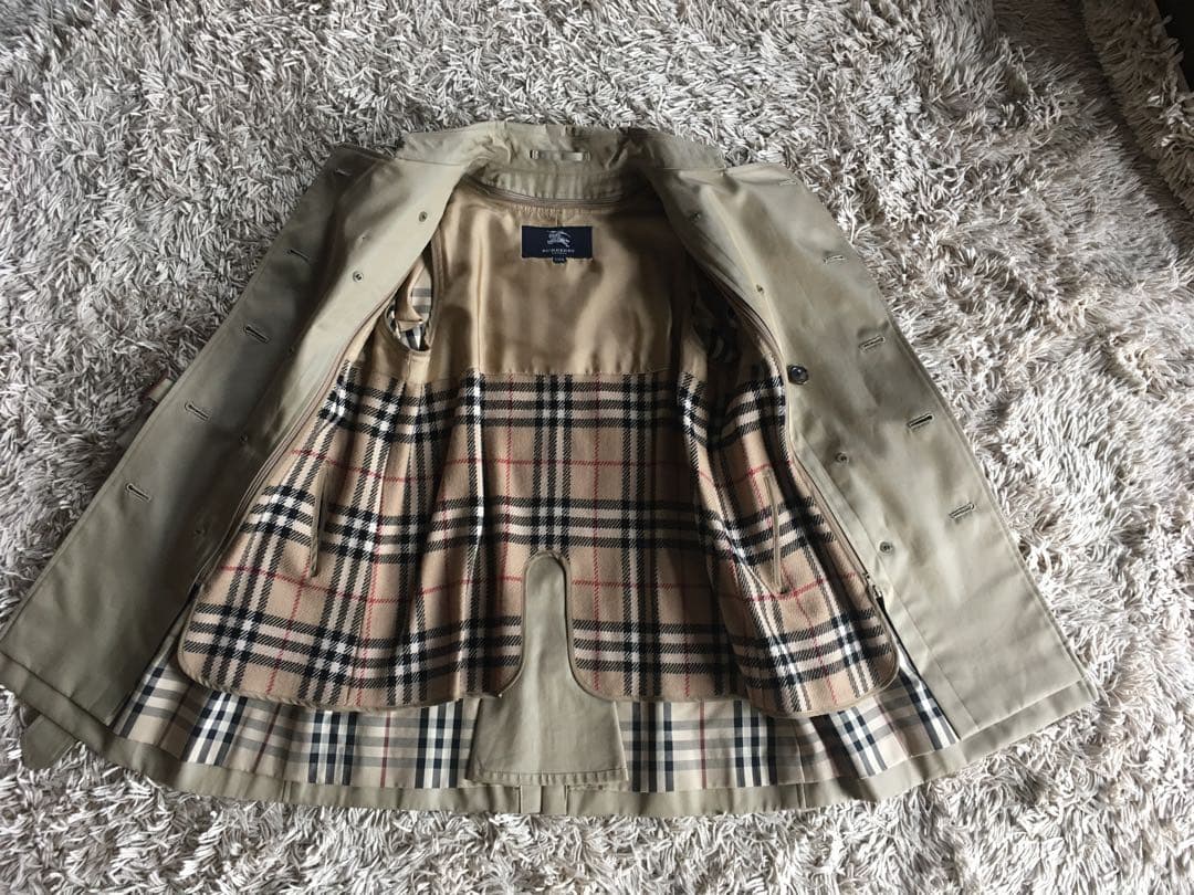 BURBERRYバーバリートレンチコート　110cm 未使用品