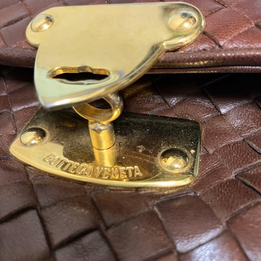 ボッテガべネタ　イントレチャート ショルダーバッグ