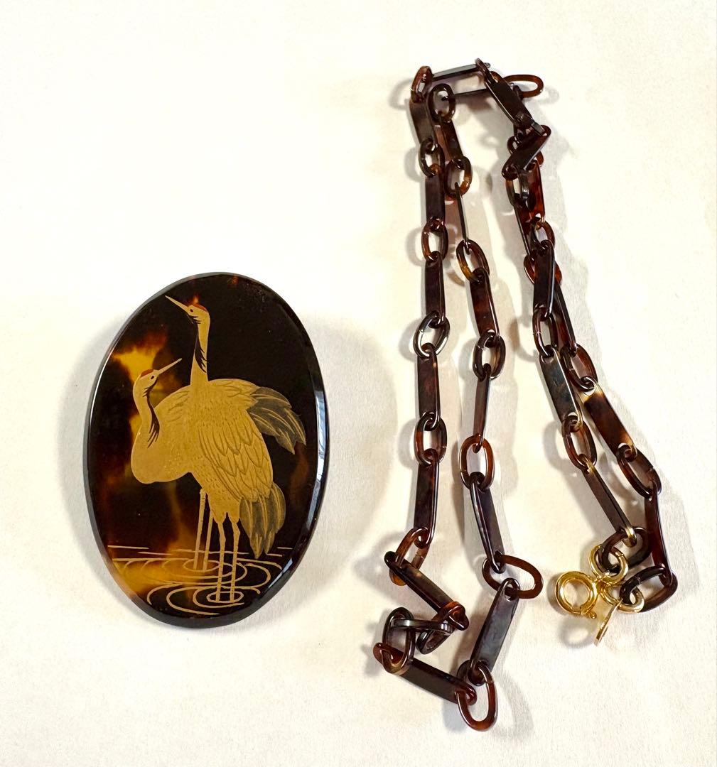 本鼈甲　蒔絵ブローチ　ペンダント　帯留　夫婦鶴