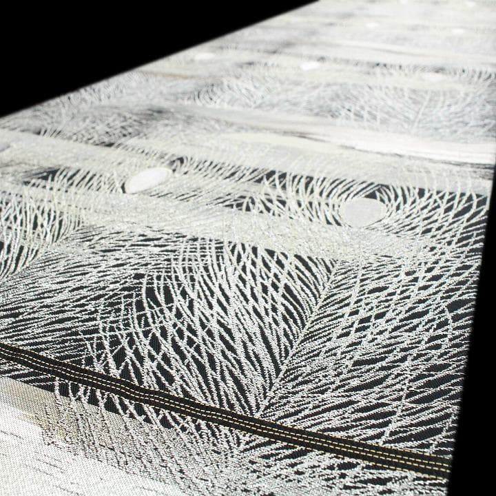 ２７万円　【三越】お誂え　ご結婚式・入学園式・パーティーにも…　美品の袋帯です