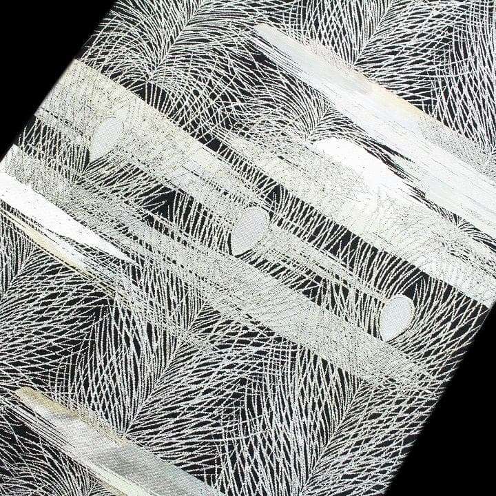 ２７万円　【三越】お誂え　ご結婚式・入学園式・パーティーにも…　美品の袋帯です