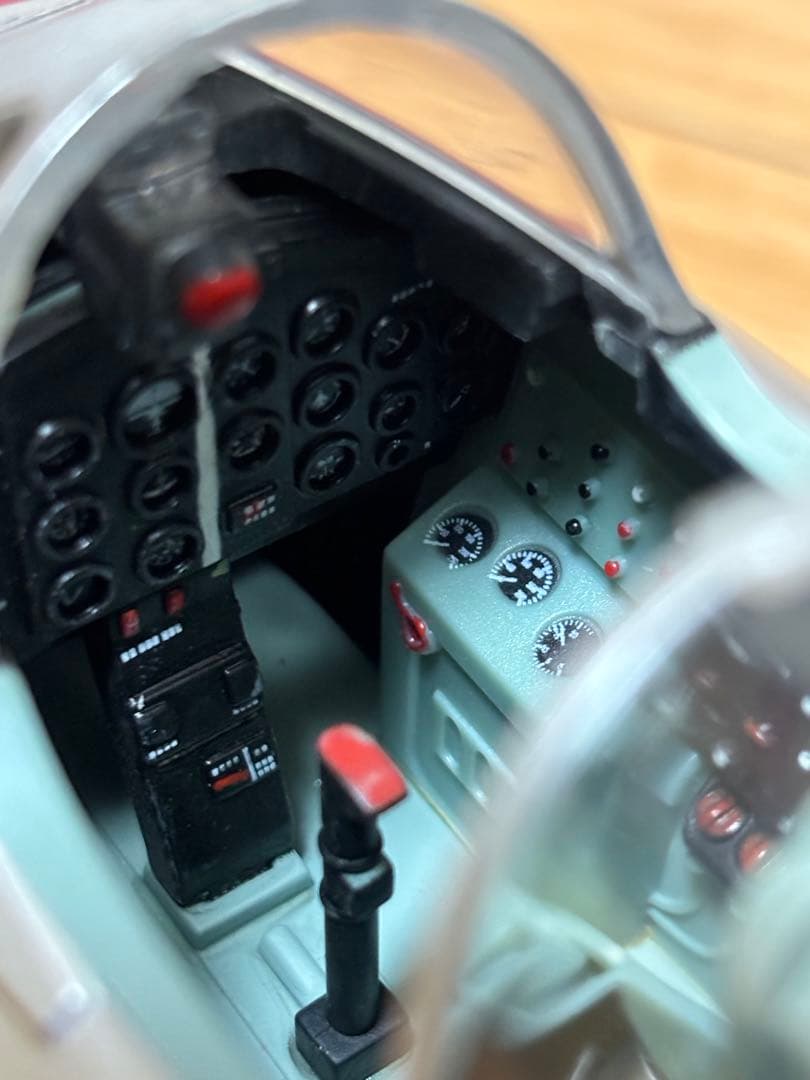 21センチュリートイズ 1/18 MIG-15bis ファゴット 戦闘機 訳あり