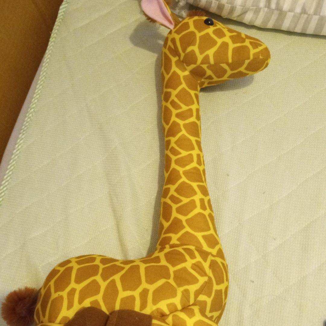 キリンぬいぐるみ