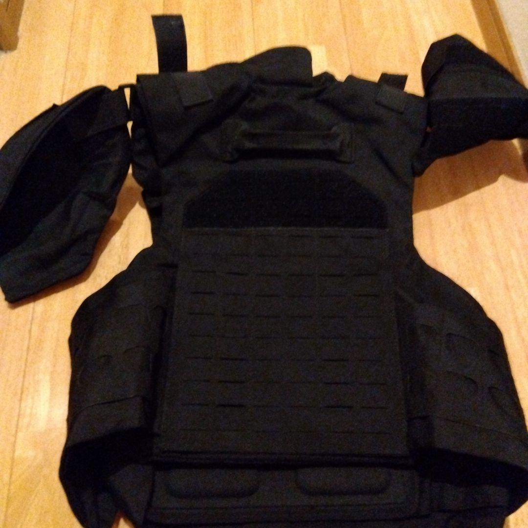 サバゲー　ボディアーマー　チェストプレート　防弾チョッキ