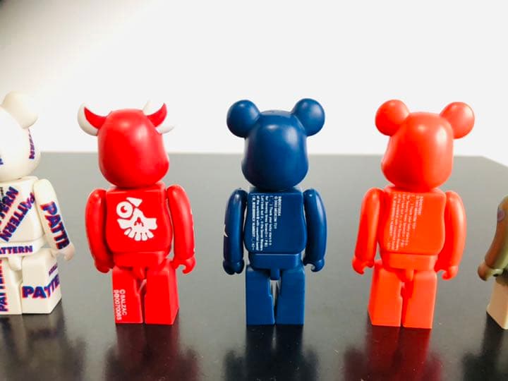 ベアブリック　フィギュア　ベアブリック　100% メディコムトイ　フィギュア