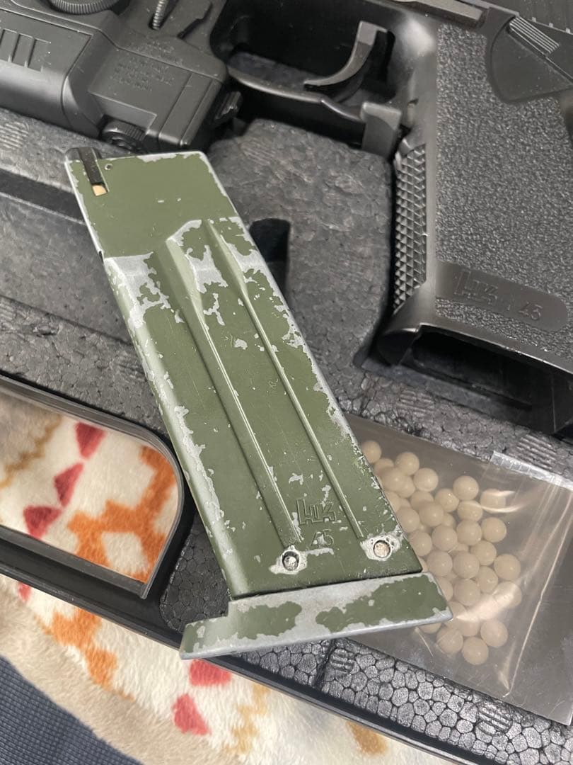 東京マルイ　SOCOM mk23 固定スライドガスガン　微カスタム