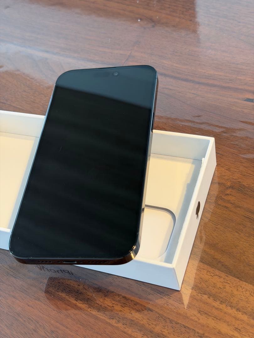 Apple iPhone 14 Promax 256 GBスペースブラック 本体