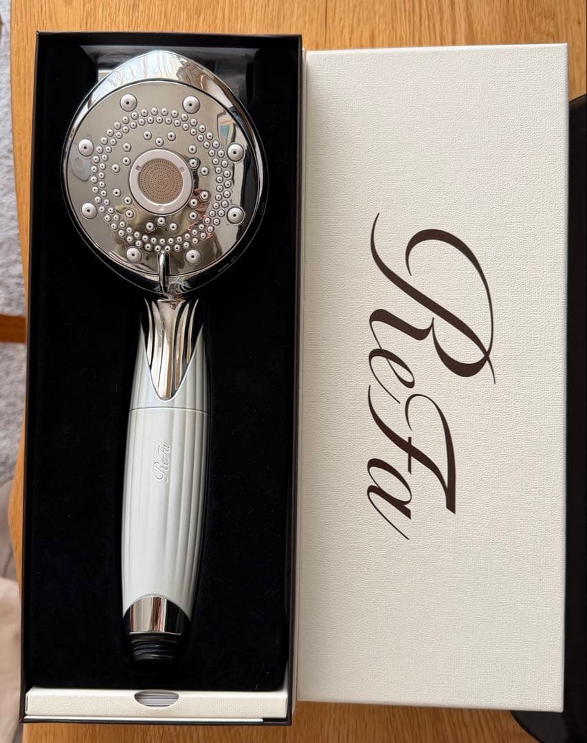 ReFa シャワーヘッド シルバー/ホワイト