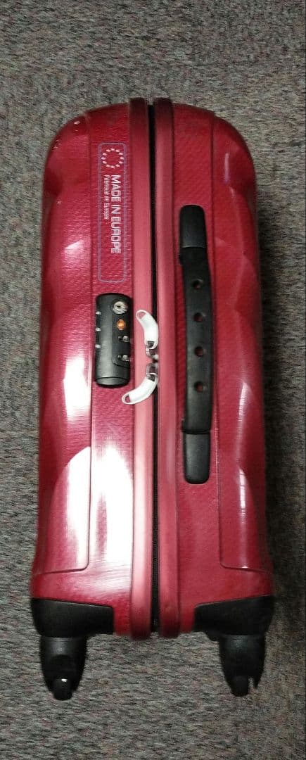 Samsonite サムソナイト コスモライト 軽量 スーツケース　赤